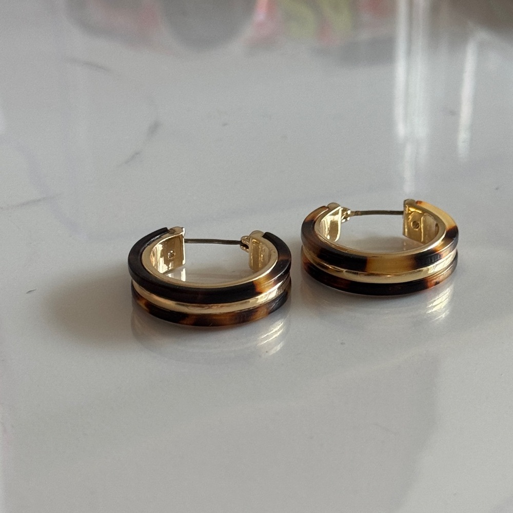 Ralph Lauren Tortoiseshell/Gold Hoop Earrings
